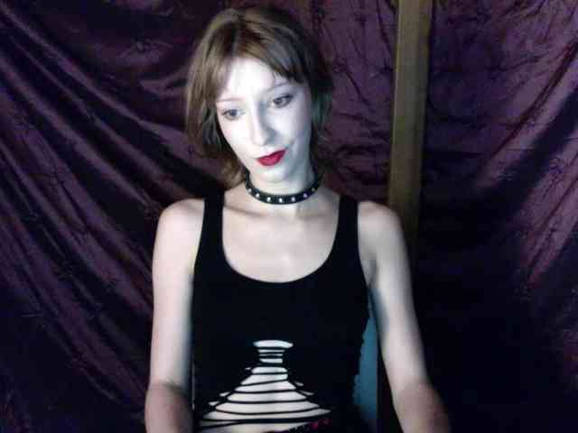 AlexaPleasure webcam