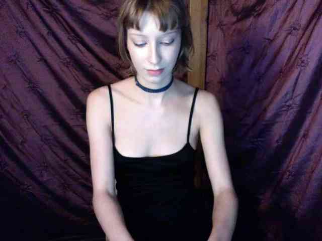 AlexaPleasure webcam