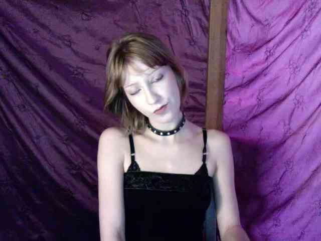 Model: AlexaPleasure