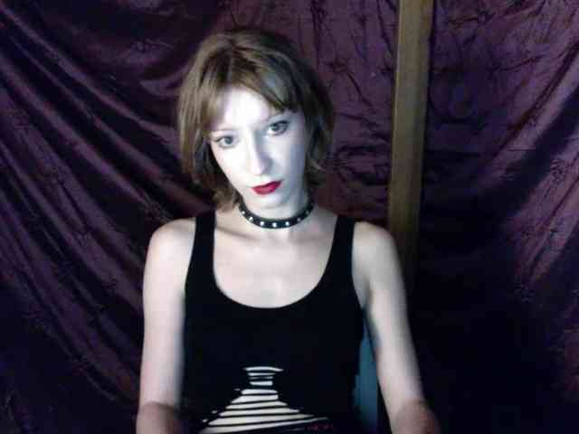 AlexaPleasure webcam