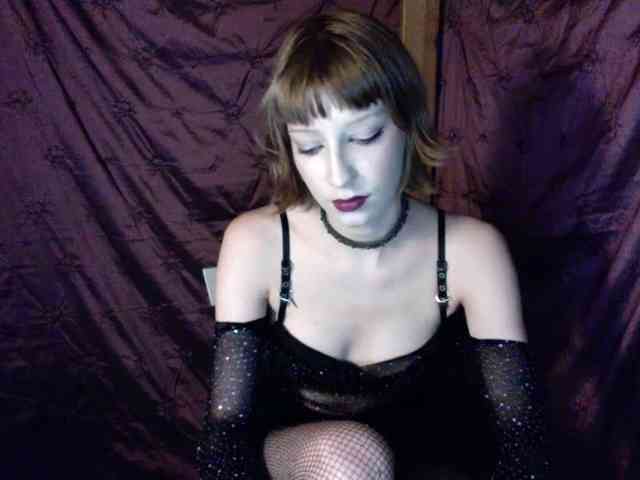 AlexaPleasure webcam