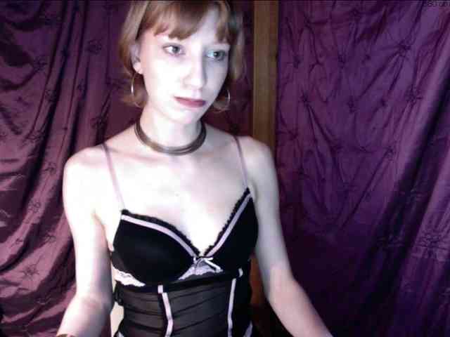 AlexaPleasure webcam