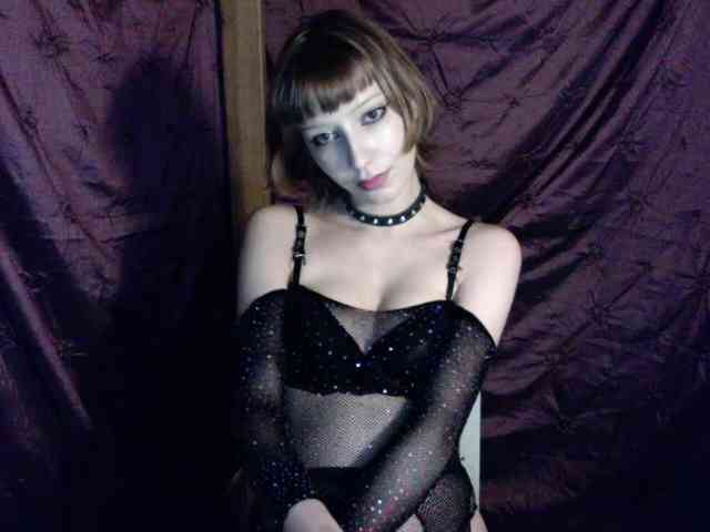 AlexaPleasure webcam