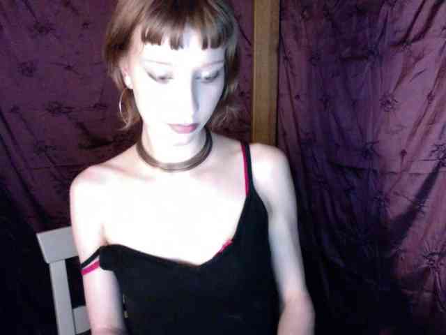 AlexaPleasure webcam