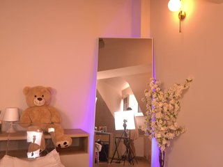 SassyIvana Porn Show