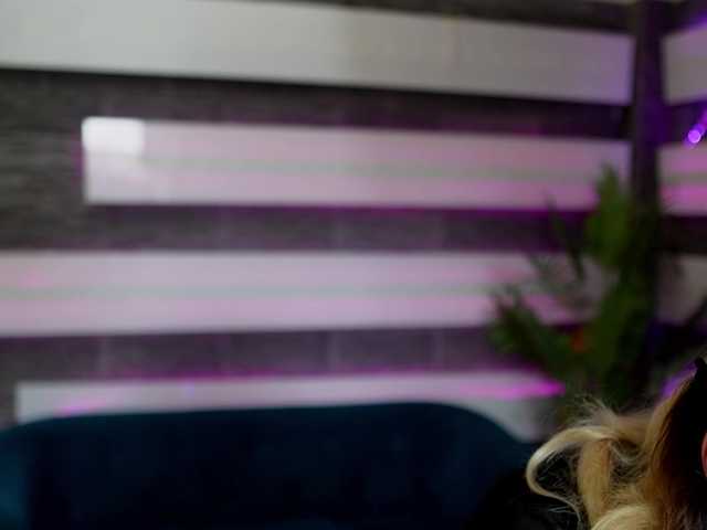 SassyIvana live cam on BongaCams
