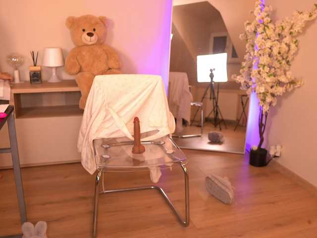 SassyIvana live cam preview