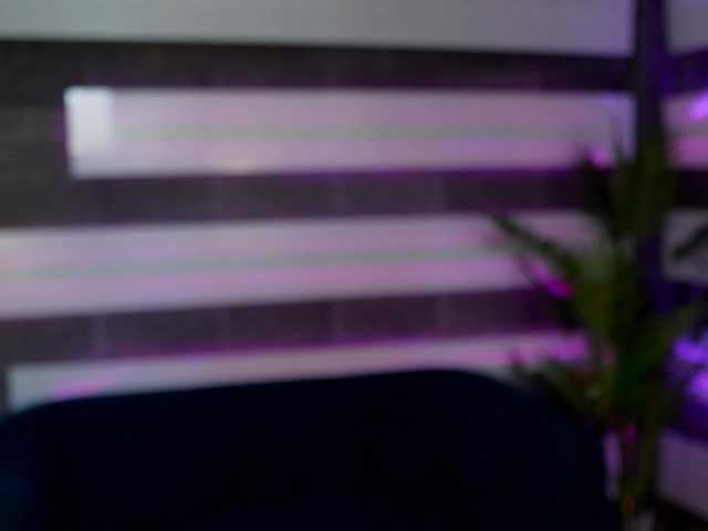 SassyIvana live webcam show