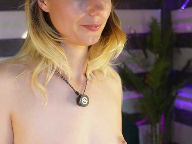 SassyIvana live cam on BongaCams