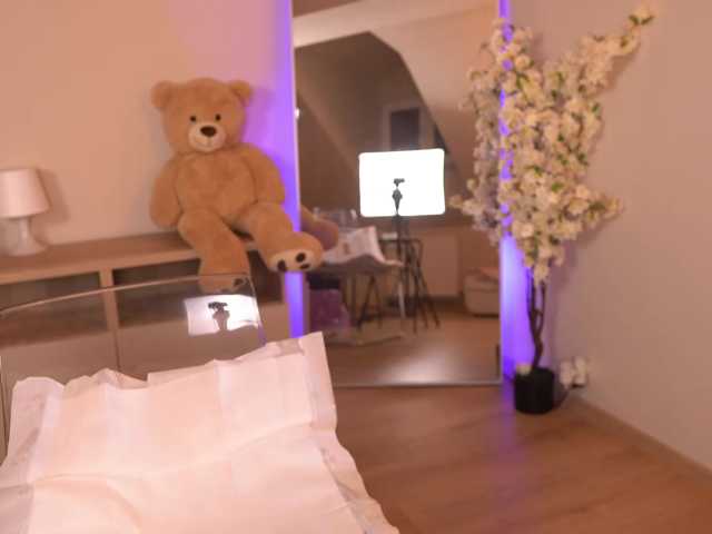 SassyIvana live cam preview
