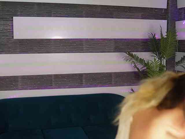 SassyIvana webcam
