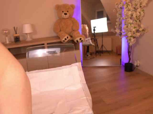 SassyIvana webcam