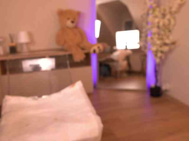SassyIvana webcam
