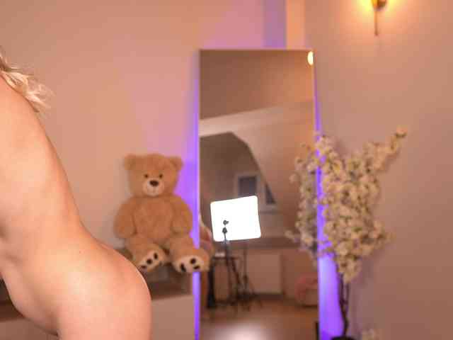 SassyIvana webcam