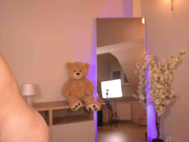 SassyIvana webcam