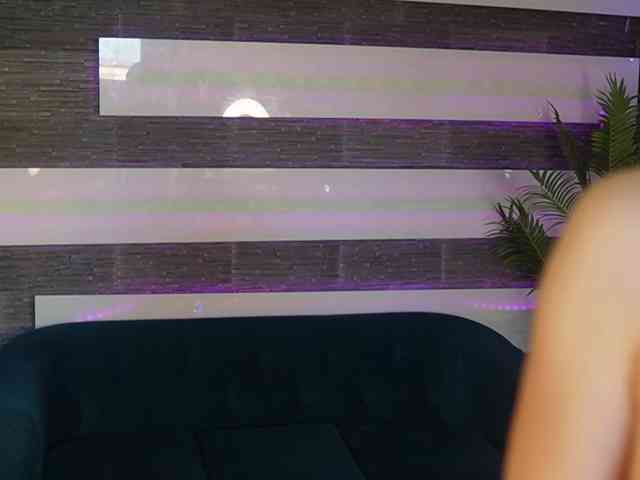 SassyIvana webcam