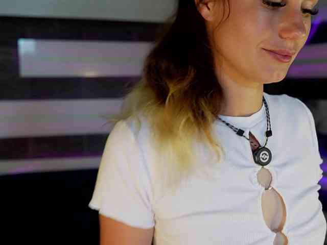 SassyIvana webcam