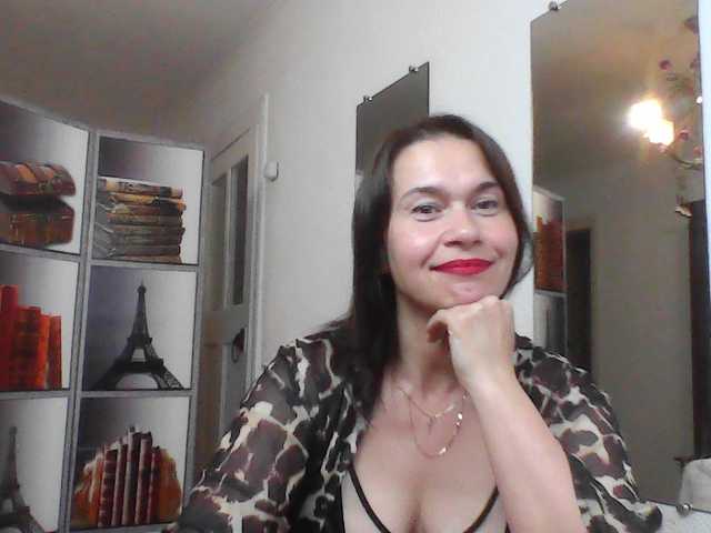 HelenMoo live cam on BongaCams