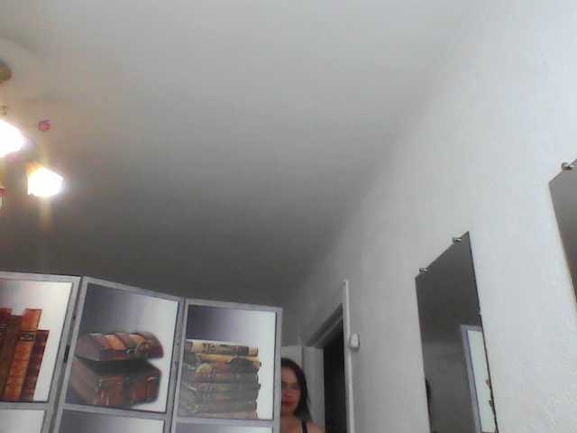 HelenMoo live cam on BongaCams