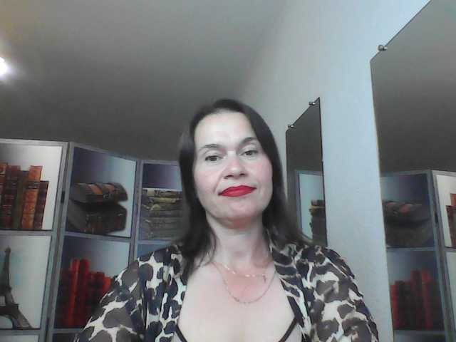 HelenMoo live webcam show