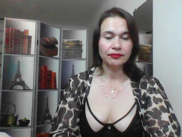 HelenMoo live cam on BongaCams