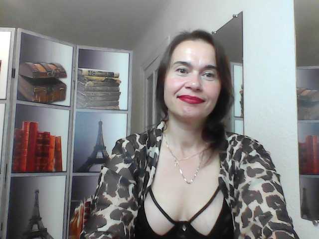 HelenMoo live cam on BongaCams