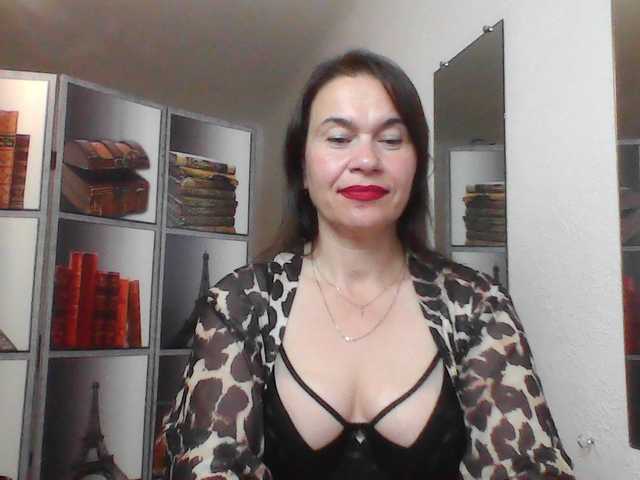 HelenMoo live cam on BongaCams