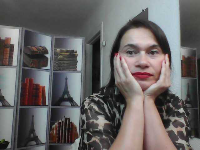 HelenMoo live cam on BongaCams