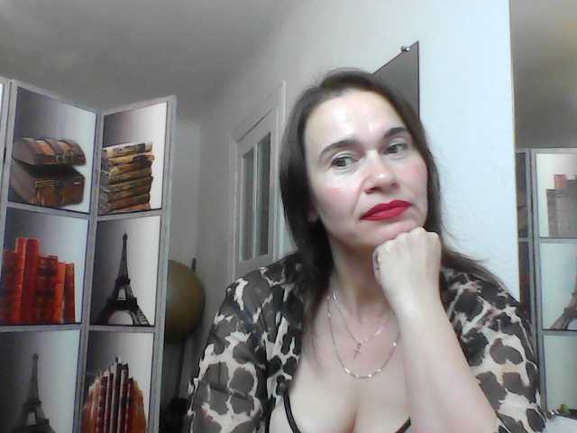 HelenMoo live cam on BongaCams