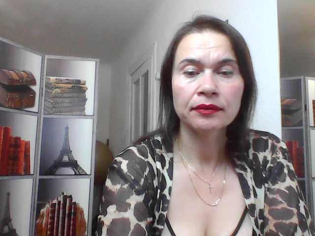 HelenMoo live cam on BongaCams