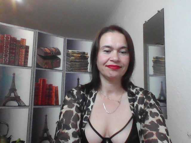 HelenMoo live cam on BongaCams