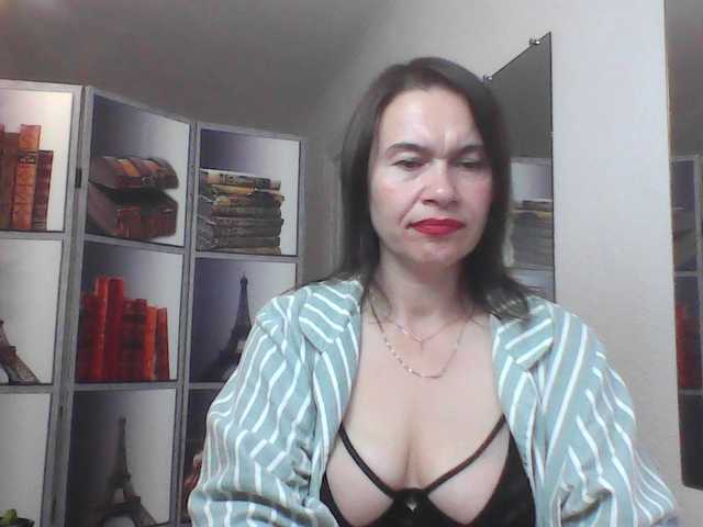 HelenMoo live cam on BongaCams