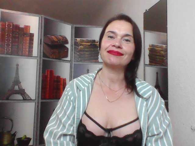 HelenMoo live cam preview