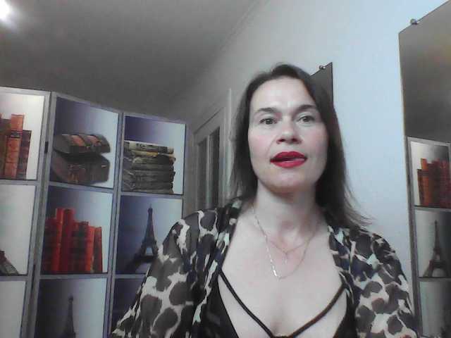 HelenMoo live cam on BongaCams
