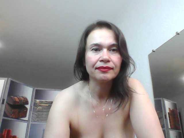 HelenMoo live cam on BongaCams