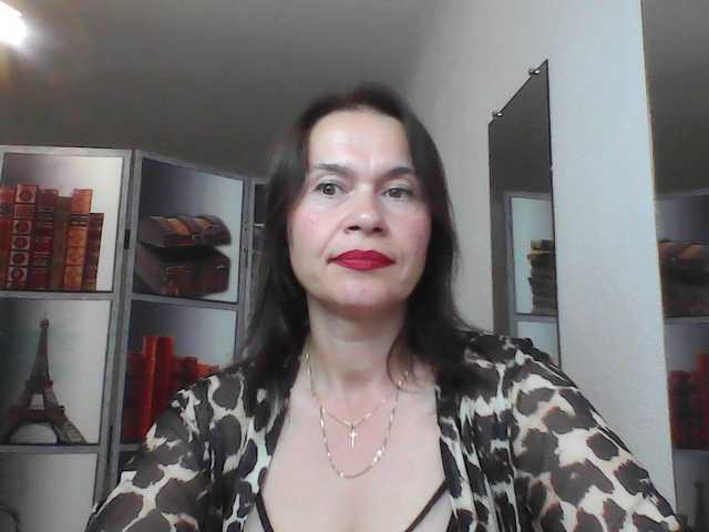 HelenMoo live webcam show