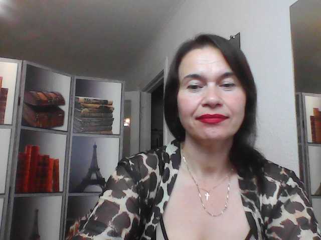 HelenMoo live cam on BongaCams