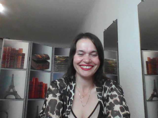 HelenMoo live webcam show