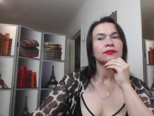 HelenMoo live cam on BongaCams