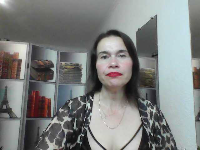 HelenMoo live cam on BongaCams