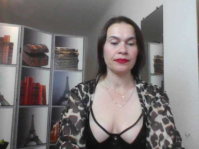 HelenMoo live cam preview