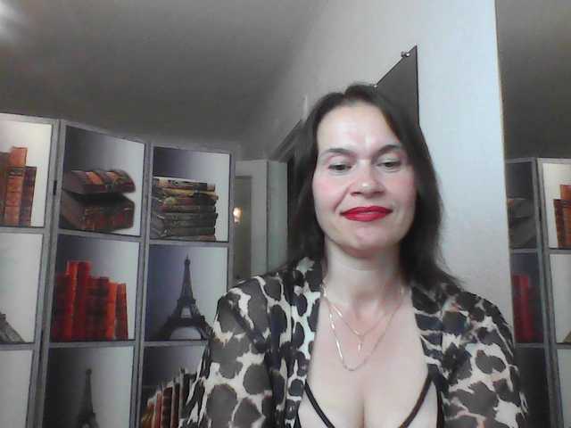 HelenMoo live cam on BongaCams