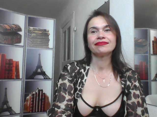 HelenMoo live cam preview
