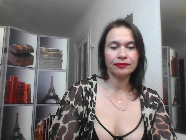 HelenMoo live cam on BongaCams