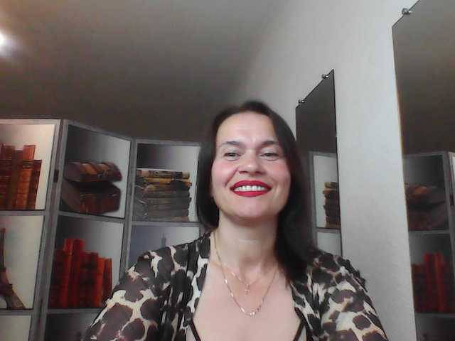 HelenMoo live cam on BongaCams