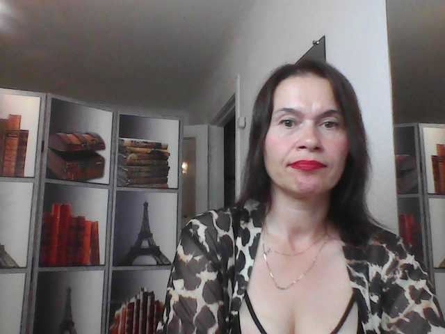 HelenMoo live webcam show