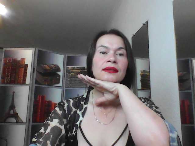 HelenMoo live cam on BongaCams