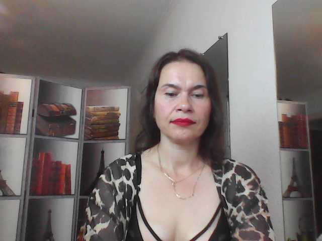 HelenMoo live cam on BongaCams