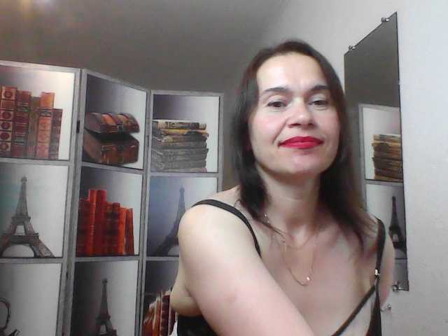 HelenMoo live cam on BongaCams