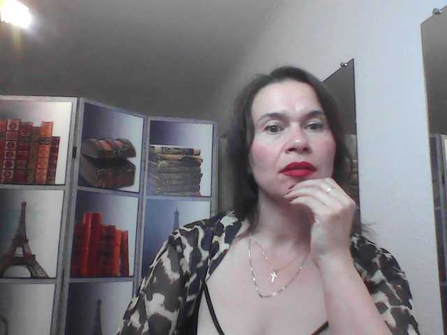HelenMoo live cam on BongaCams